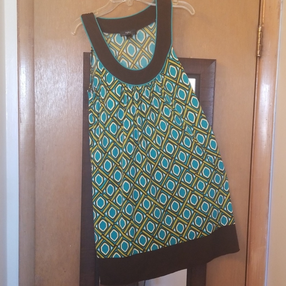 Sleevless summer dress